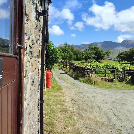 Pandy Farmhouse - Panoramic Mountain Views Within Snowdonia'S National Park - 4X4 Recommended Dolgellau Eksteriør billede