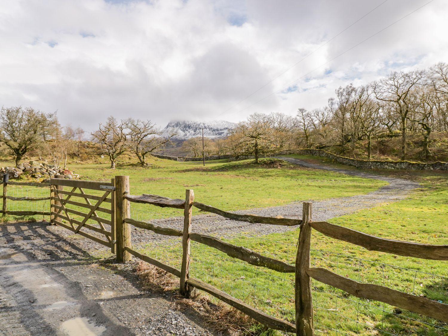 Pandy Farmhouse - Panoramic Mountain Views Within Snowdonia'S National Park - 4X4 Recommended Dolgellau Eksteriør billede